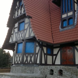 Der Bau des mittelalterlichen Hauses 15-16 Jahrhunderte. (Die Erwiderung).
