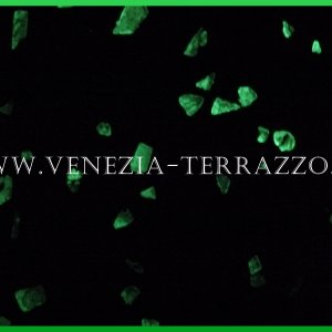 Terrazzo Beispiele mit Glas 150206
