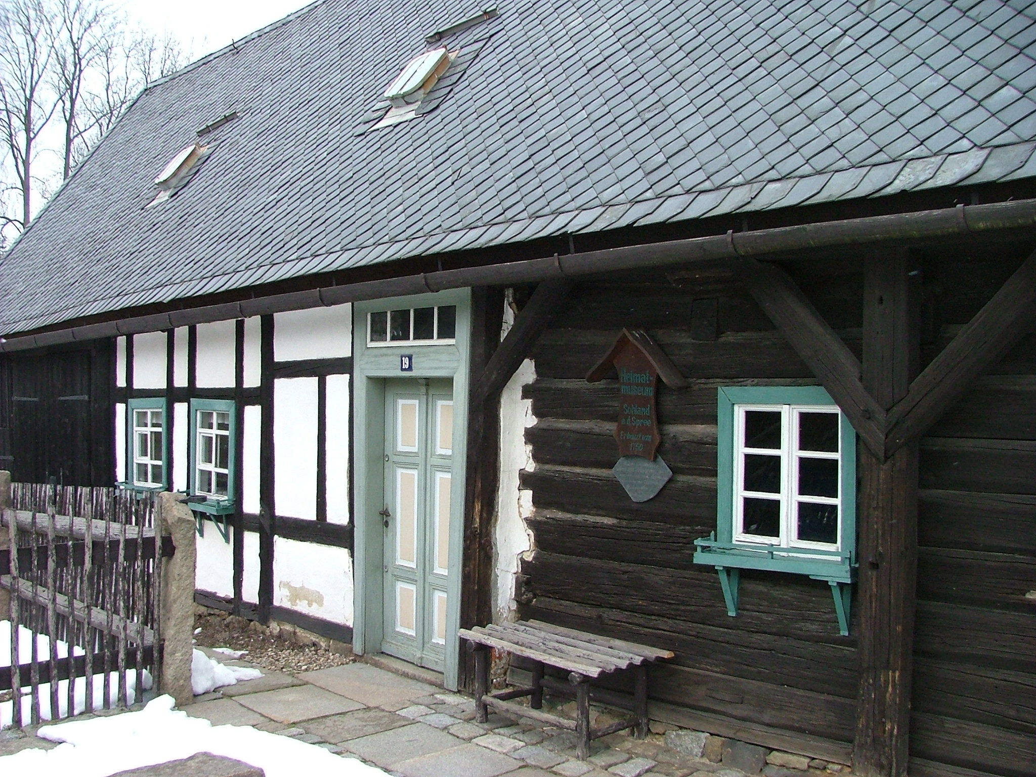 Ältestes Umgebindehaus des Ortes (Heimatmuseeum)( 2)