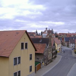 Gnodstadt  -Aussicht von meinen Dachgiebelfenster aus-