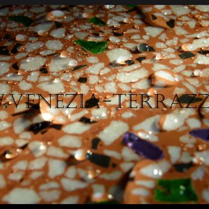 Terrazzo Beispiele mit Glas 150204