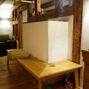 Küchenherd /Abwärme mit Sitzbank