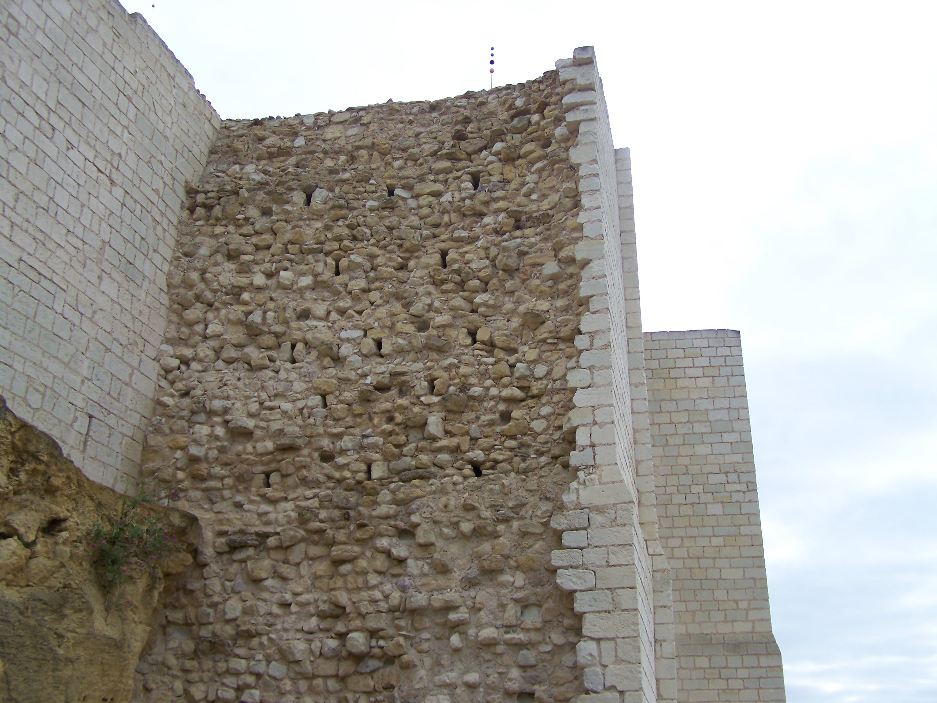Abriß Wandschale Burg von Richard Löwenherz