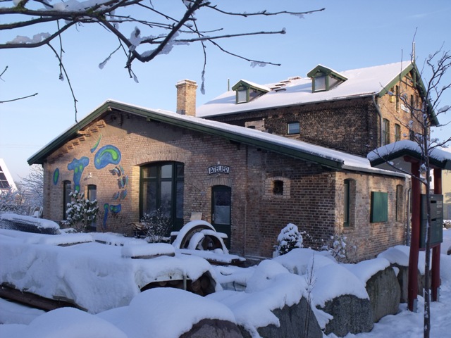 Atelier im Milchhaus (Westseite im Winter)