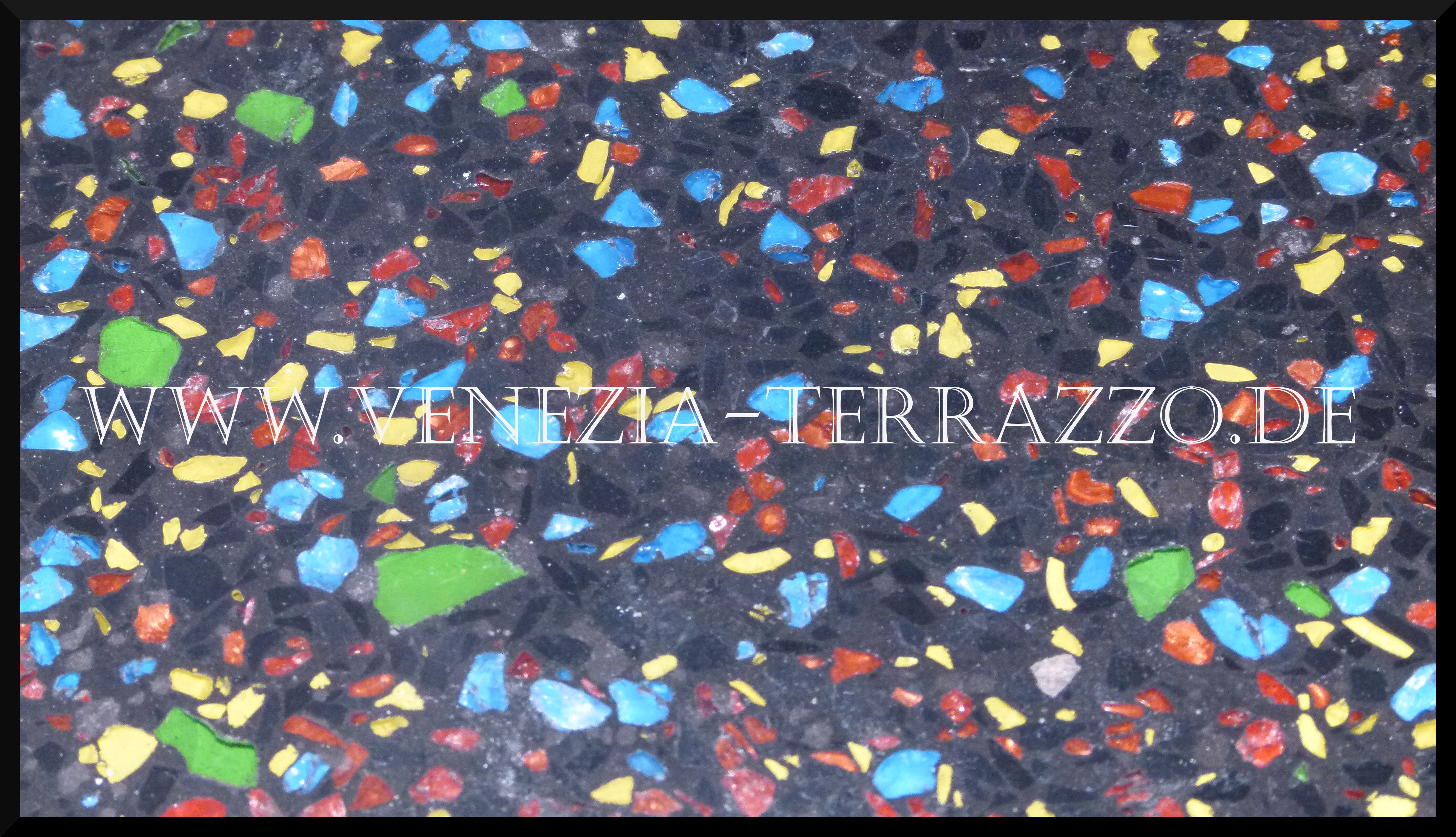 Terrazzo Muster mit Glas: 15 02 19